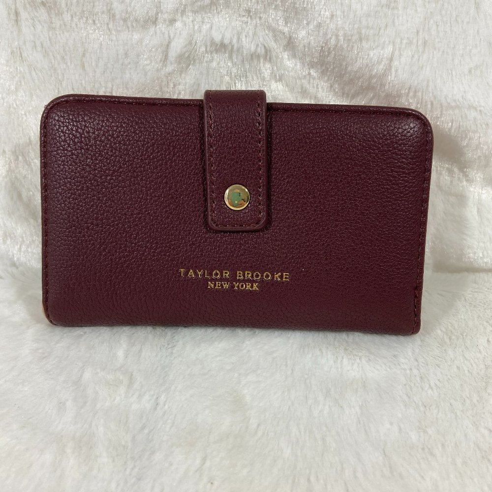 Taylor Brooke New York Women’s Maroon Wine/Mauve interior Wallet